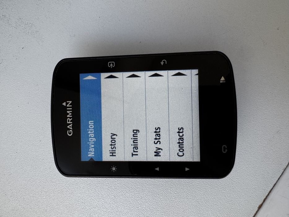 Ciclocomputer Garmin Edge 520 plus.