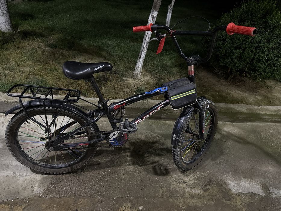 * BMX velosiped holati yaxshi