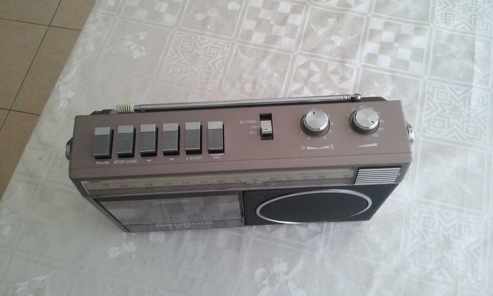 radiocasetofon colectie Grundig