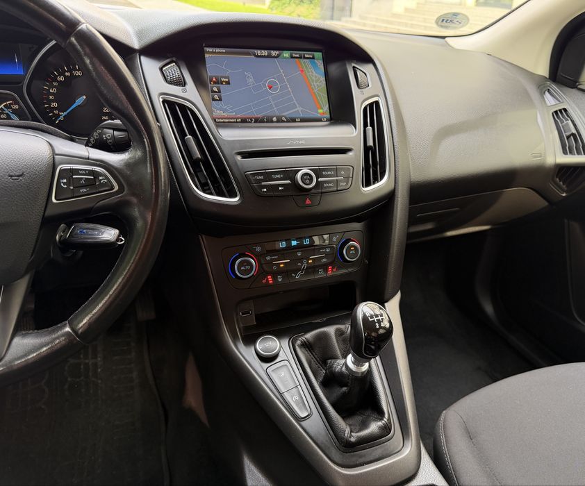 Ford Focus 2.0Tdci 150cp // Facelift Euro 6 // LED // Unic Proprietar in RO