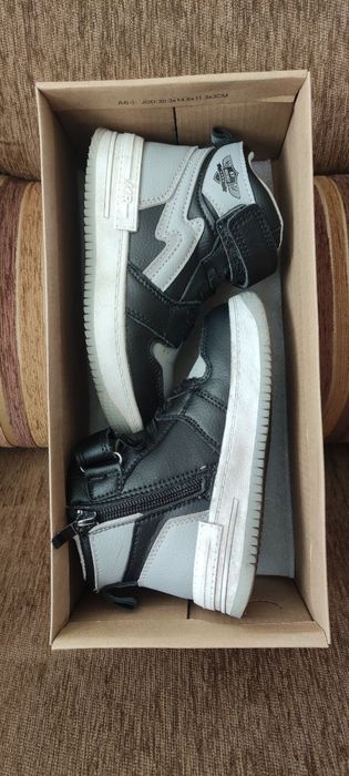 Ботинки демисезонные