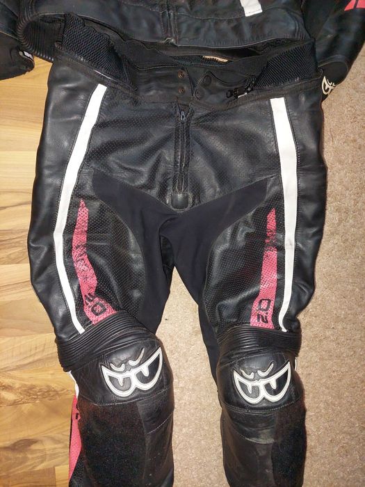 Costum moto Berik,doua piese,geaca si pantaloni piele,marime 54