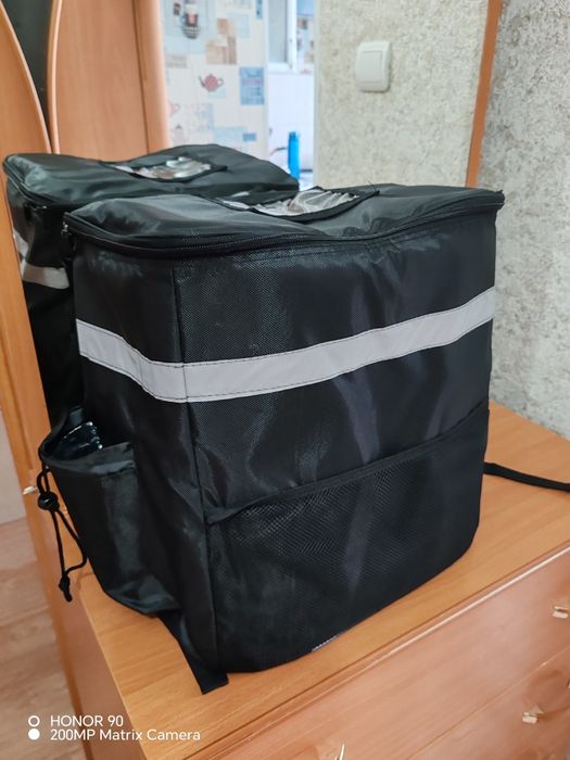 Продам рюкзак курьера 4000