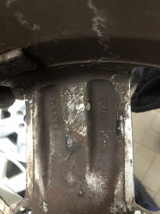 Диски на Форд оригинальные R16