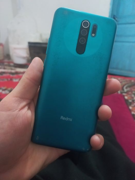 Redmi 9 sotiladi.srocno
