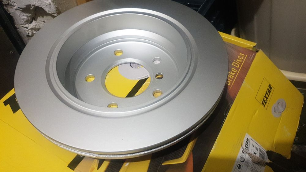 Задние тормозные диски бмв е39М