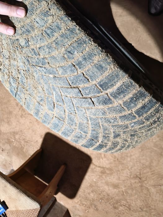 Продам шины Bridgestone