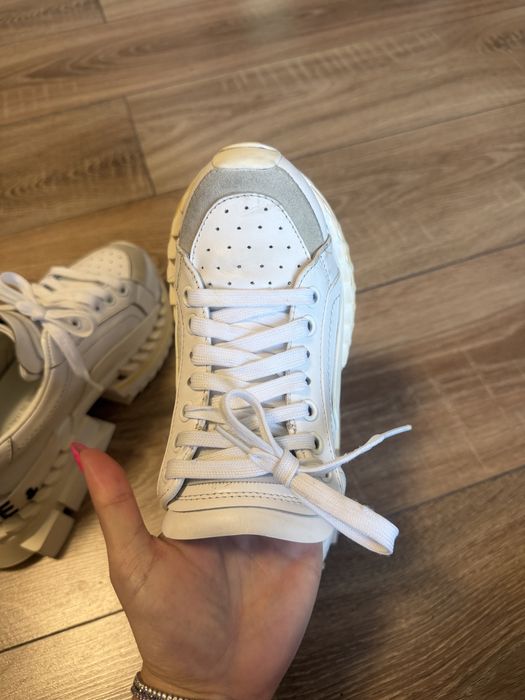 Adidasi dolce gabanna