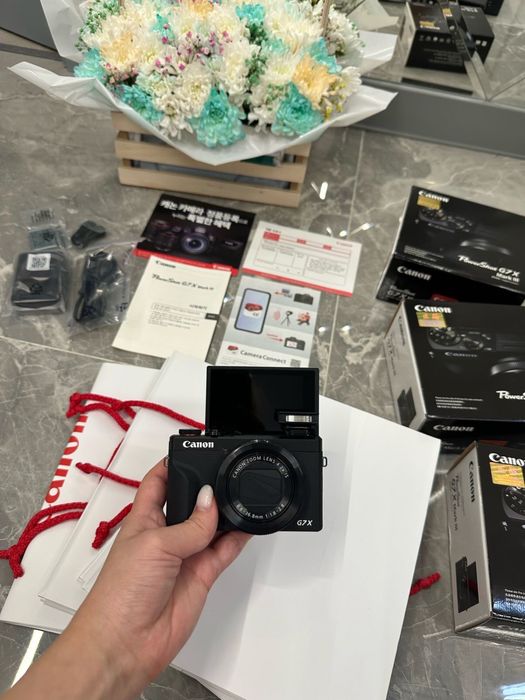 Canon PowerShot G7X Mark III