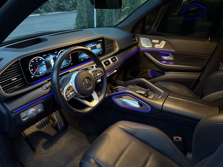 Mercedes Benz GLE450 4 matic full options