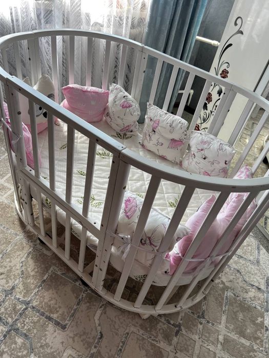 Продам детскую кроватку-трансформер