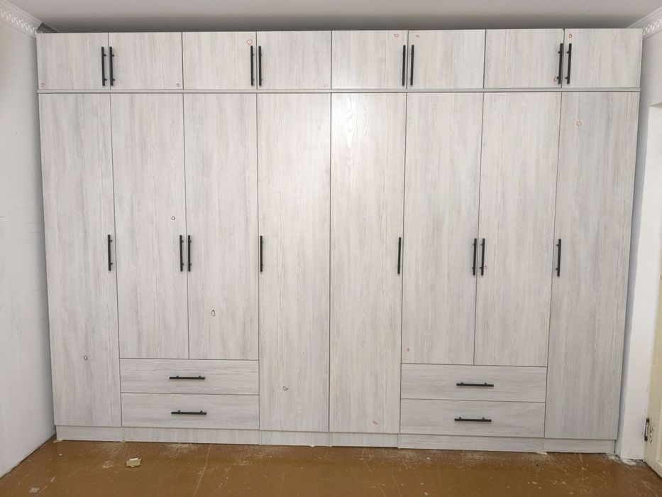 Shkaf sotiladi dastafka ustanovka bepul