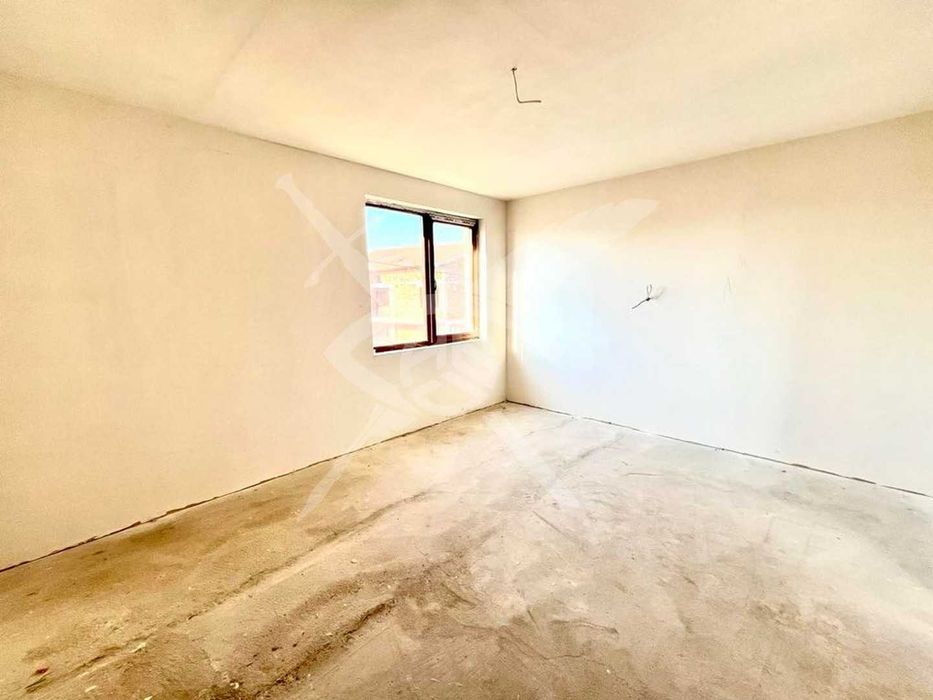 Продава се Къща в Нови Искър - 150 кв.м за 2000 €/кв.м - Снимка #2