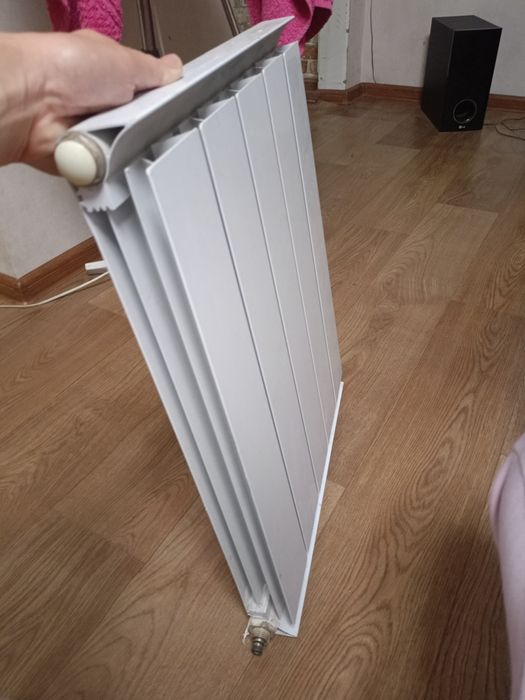 Продам батарею для отопления