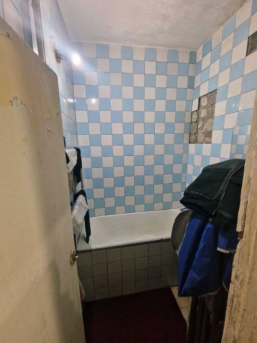 Продается квартира. Юнус Абад 8  1В2\1/4  Круг,чимкентский тракт