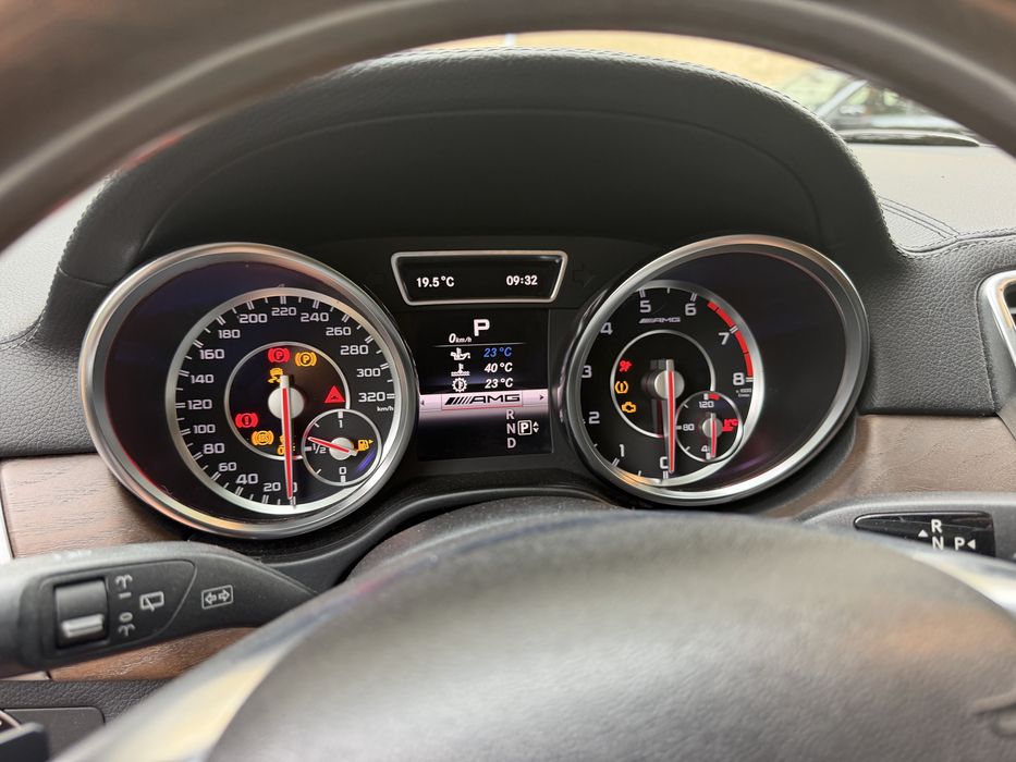 Mercedes Ml 500(550)AMG