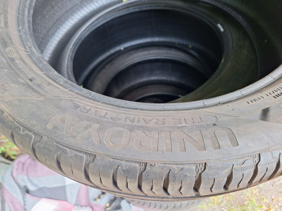 Anvelope Uniroyal 275/45/20  de vara2 buc ff bune