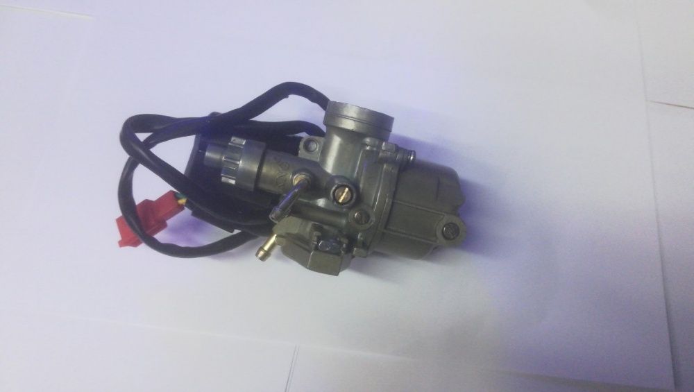 Carburator compatibil scutere Honda / Peugeot 50cc 39mm
