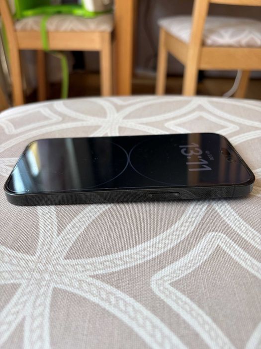 Продавам iPhone 14 Pro, Space Black