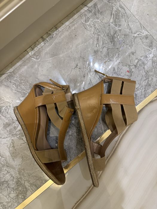 Босоножки Fendi оригинал