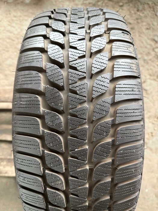 Anvelopa Iarna 205/45 R17 84V BRIDGESTONE Blizzak LM025 RSC - Runflat