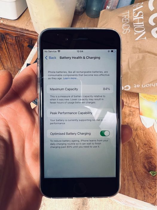 iPhone 8 използван но като нов