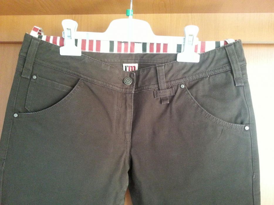 Pantaloni dama Doc (material si croiala deosebita)