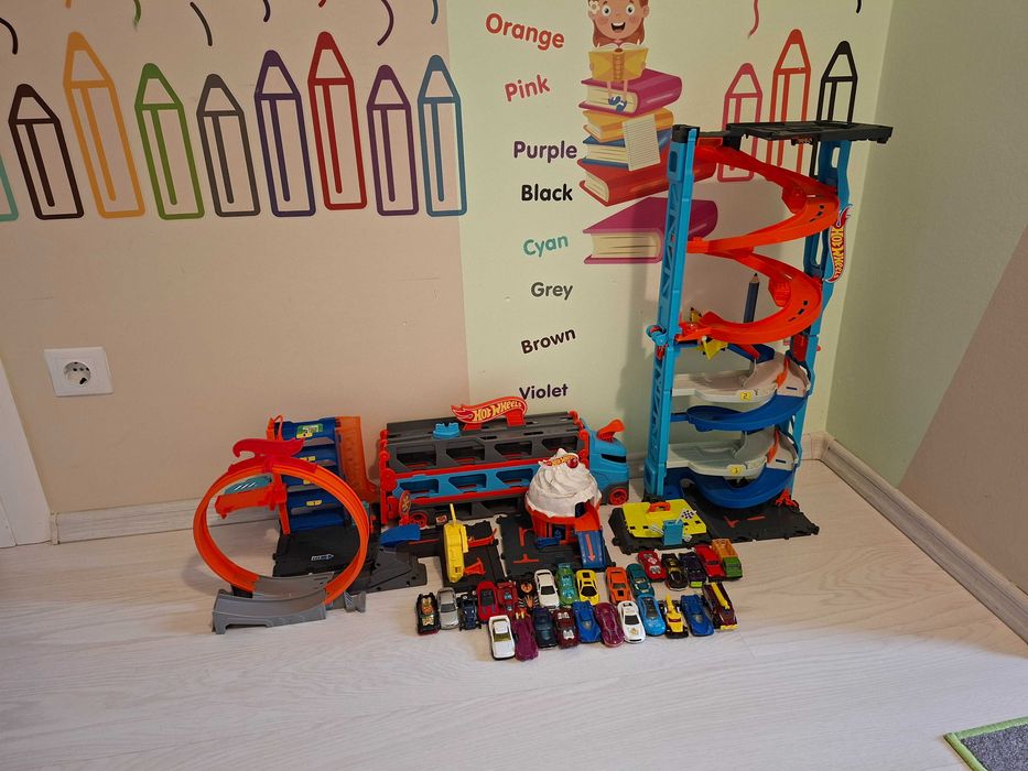 Set jucarii Hot Wheels