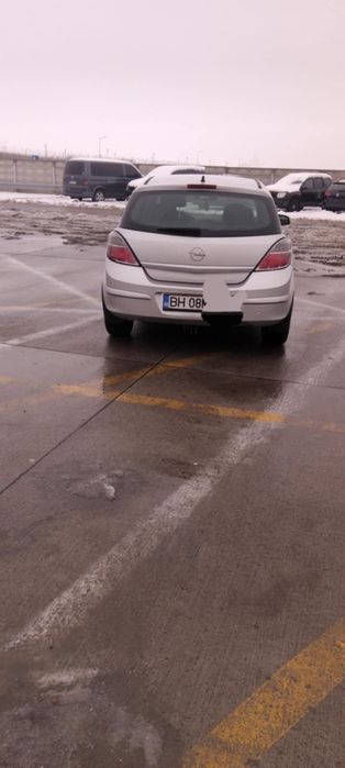 Vând Opel astra H 1.6 benzina euro 4