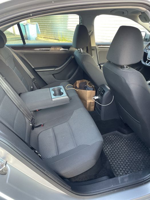 VW JETTA 2.0 TDI 110cp DSG 2016