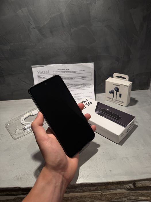 ЧИСТО НОВ Samsung A27 5G +  Samsung слушалки подарък