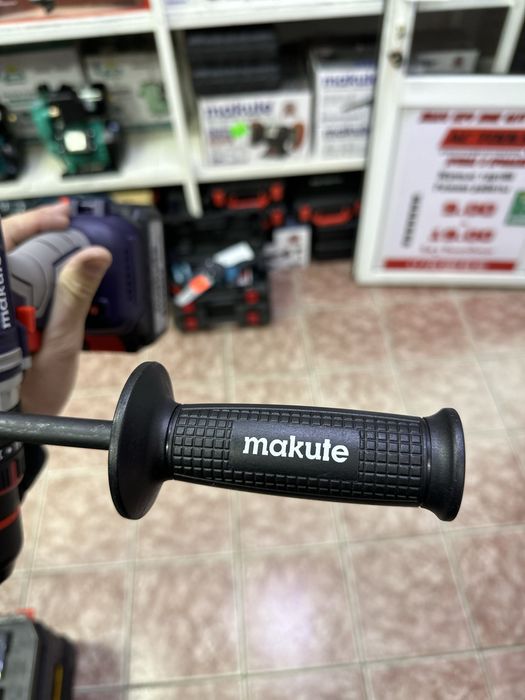 Шуруповерт-Ледобур МАКУТЕ, MAKUTE