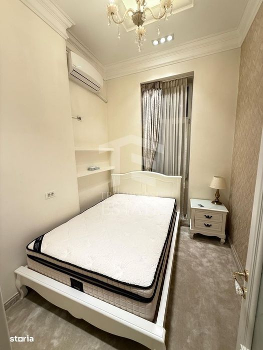 Apartament 2 camere transformate in 3 Carol I Mosilor Izvorul Rece