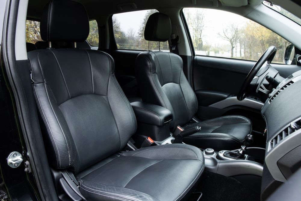 De vanzare mitsubishi outlander Automat  150 cp Diesel 2011