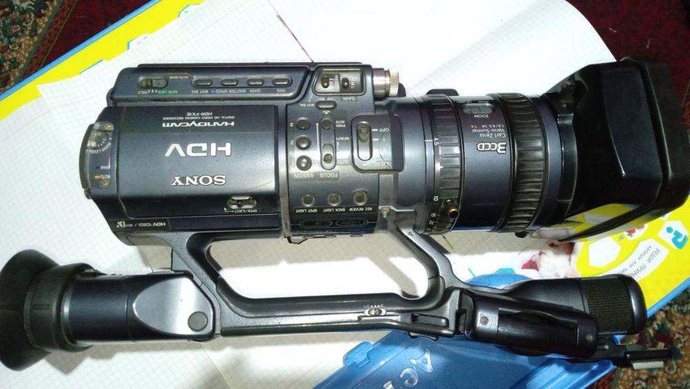 Sony HDV kamerasi sotiladi