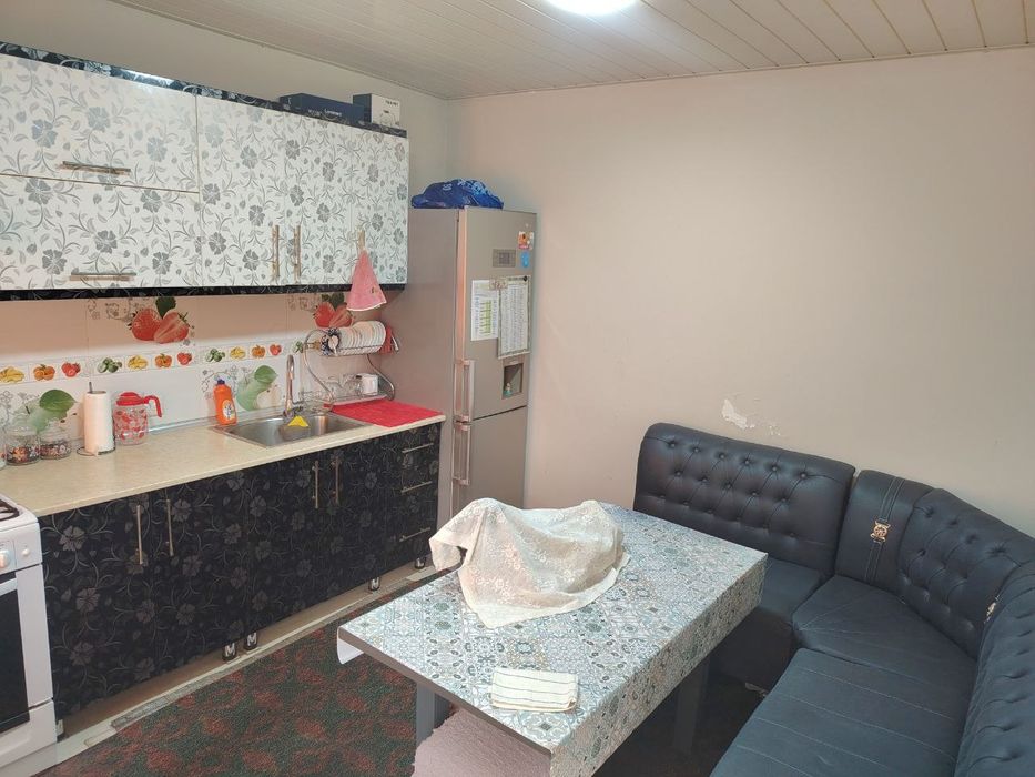 3 хоналик ховли уй сотилади 3.25 сотих рохат крук якинида