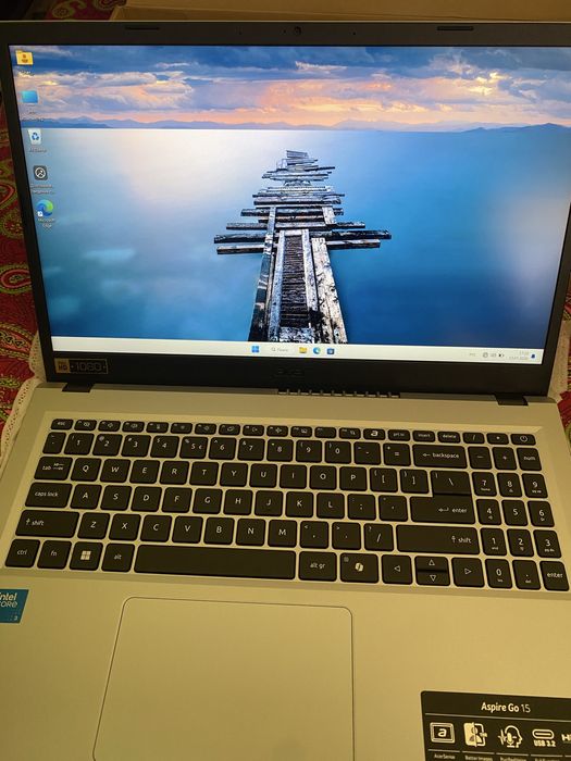Acer Aspire Go15