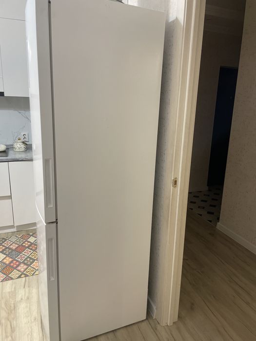 Холодильник  Haier