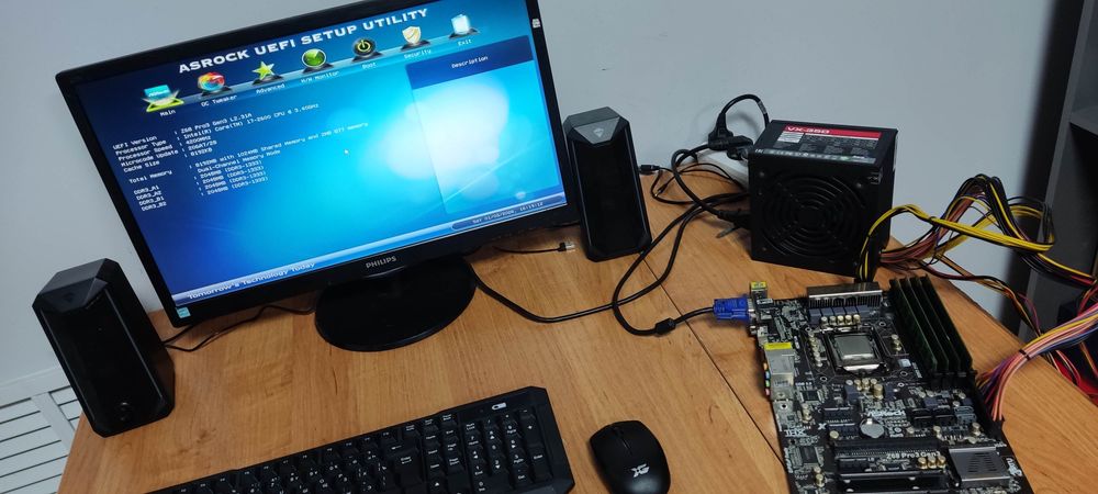 Материнская плата с процессором