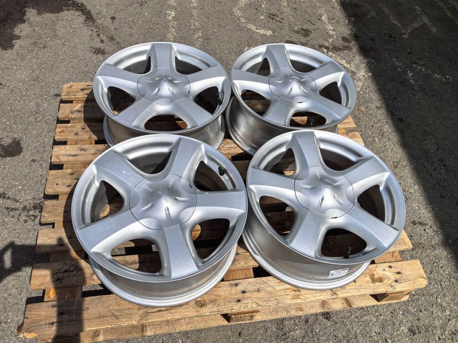 17 цола 6 х 139,7 мм Исузу - ОРИГИНАЛ /Тойота / Грейт Уол и други