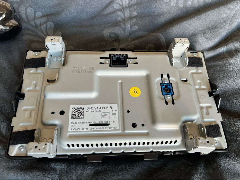 Vand display navigatie seat ibiza arona cod 6F0 919 605 B