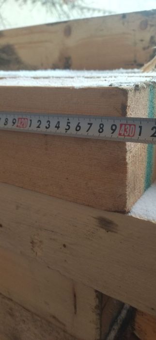 Taxta strapila sotiladi