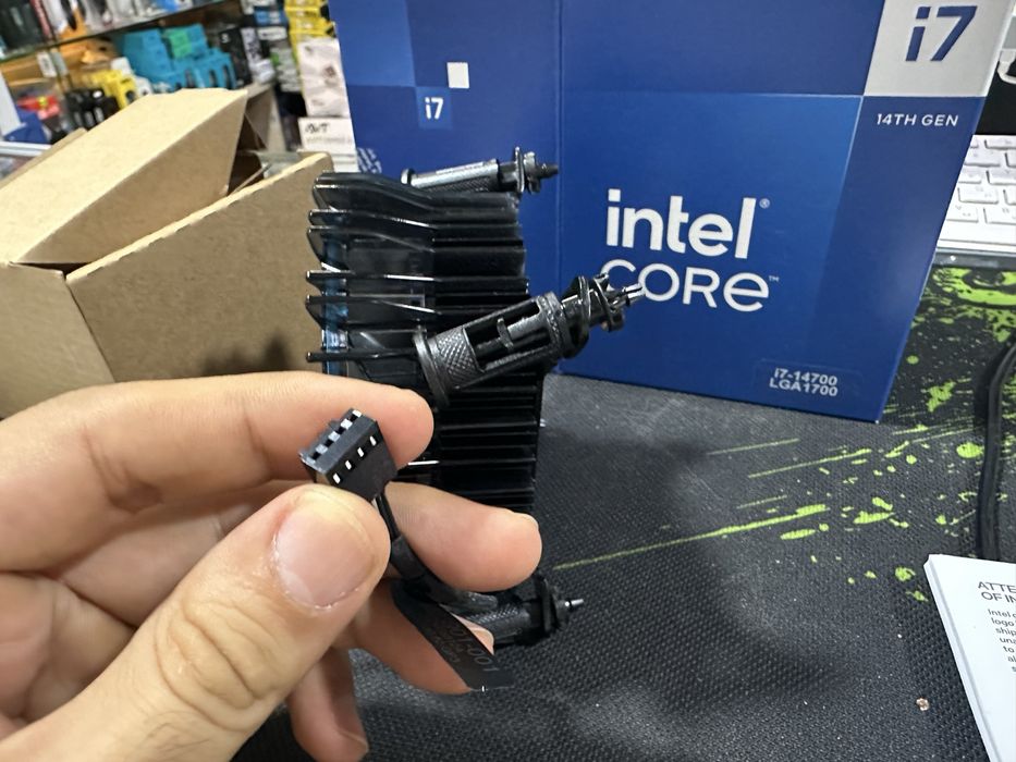 Cpu cooler intel orginal i7 14700 niki