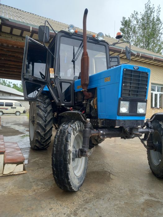 Mtz 80.1 sotiladi