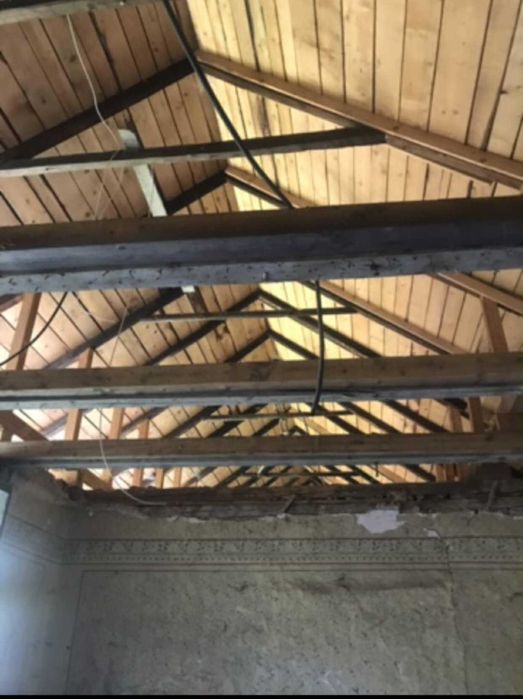 Conac de vânzare în stana