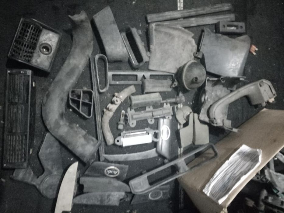 На ауди 100с4,б4.