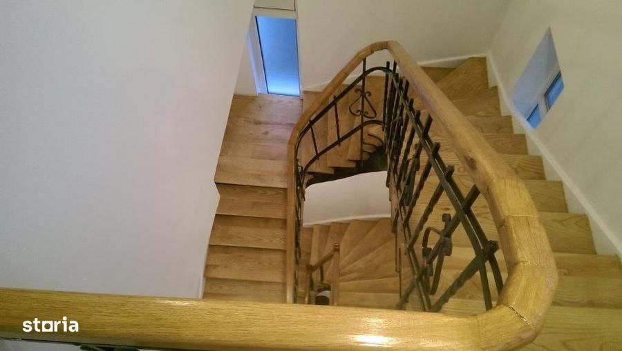 Casa Tip Triplex | Centrala Propire | Curte Si Garaj