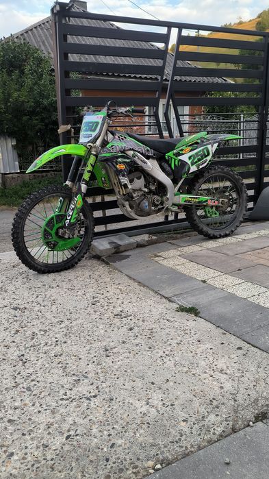 !!! vând kawasaki kxf 250 2008-10 set athena 300!!!