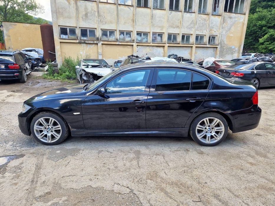 BMW E90 330XD 231кс М пакет ксенон седан ръчка НА ЧАСТИ!