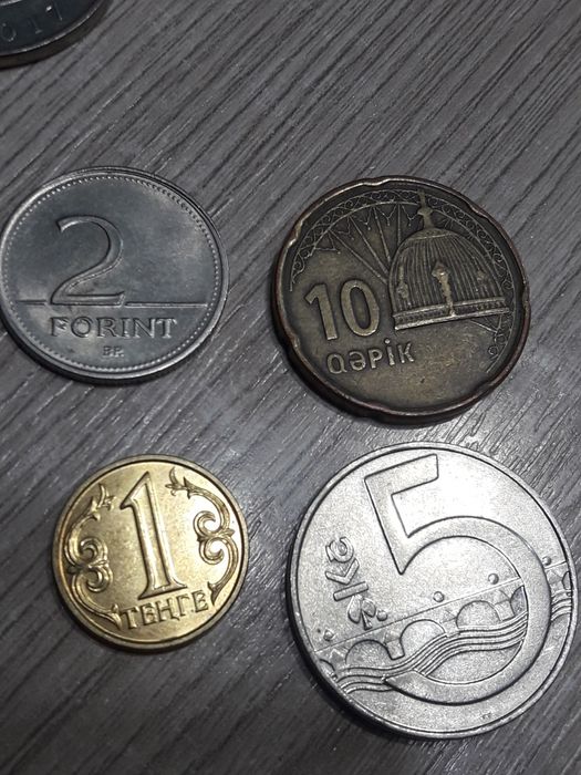 Продам набор монет